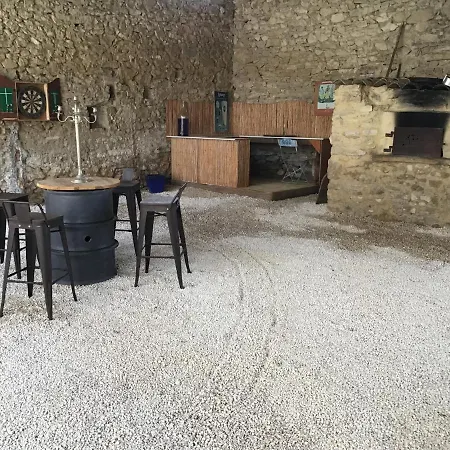 Vakantiehuis Agreable Bastide Provencale Avec Piscine *