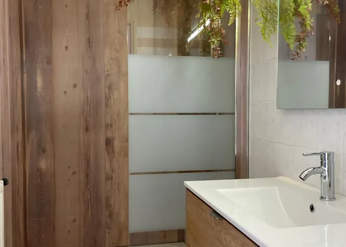 Bastide Provençale Avec Piscine Hébergement de vacances
